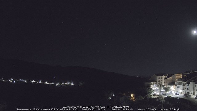 time-lapse frame, MeteoGredos webcam