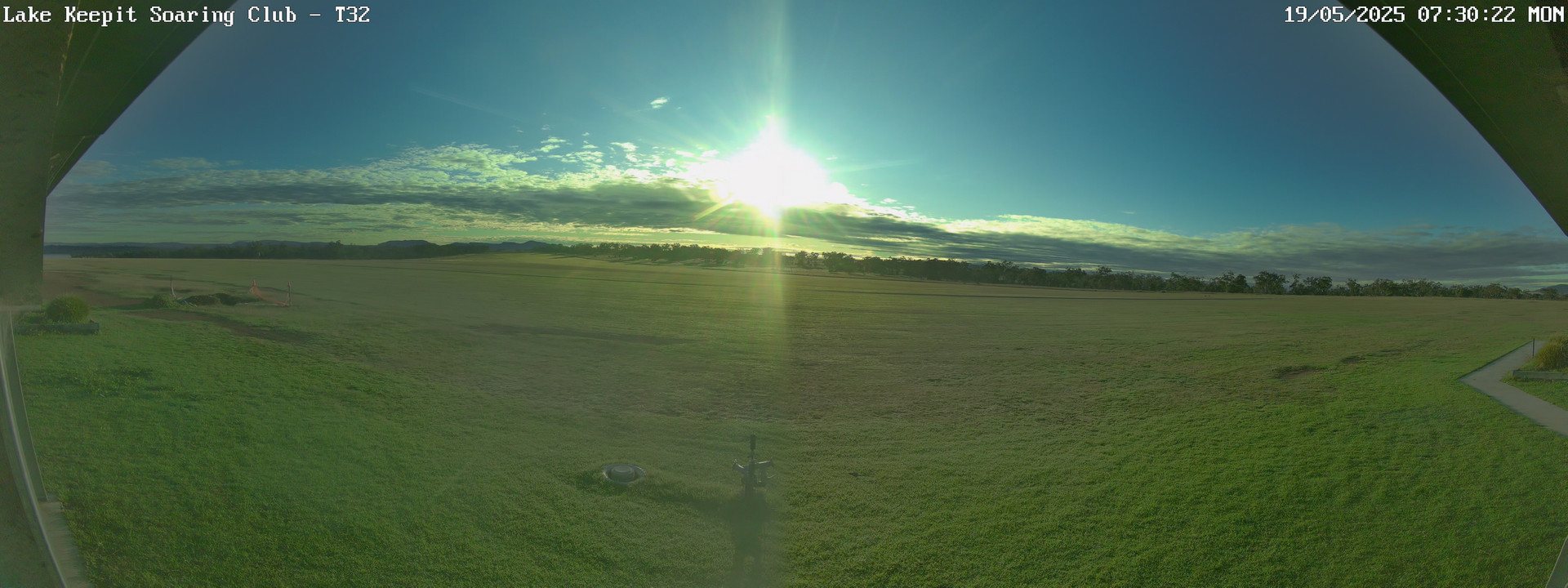 time-lapse frame, Lake Keepit Soaring Club T32 webcam