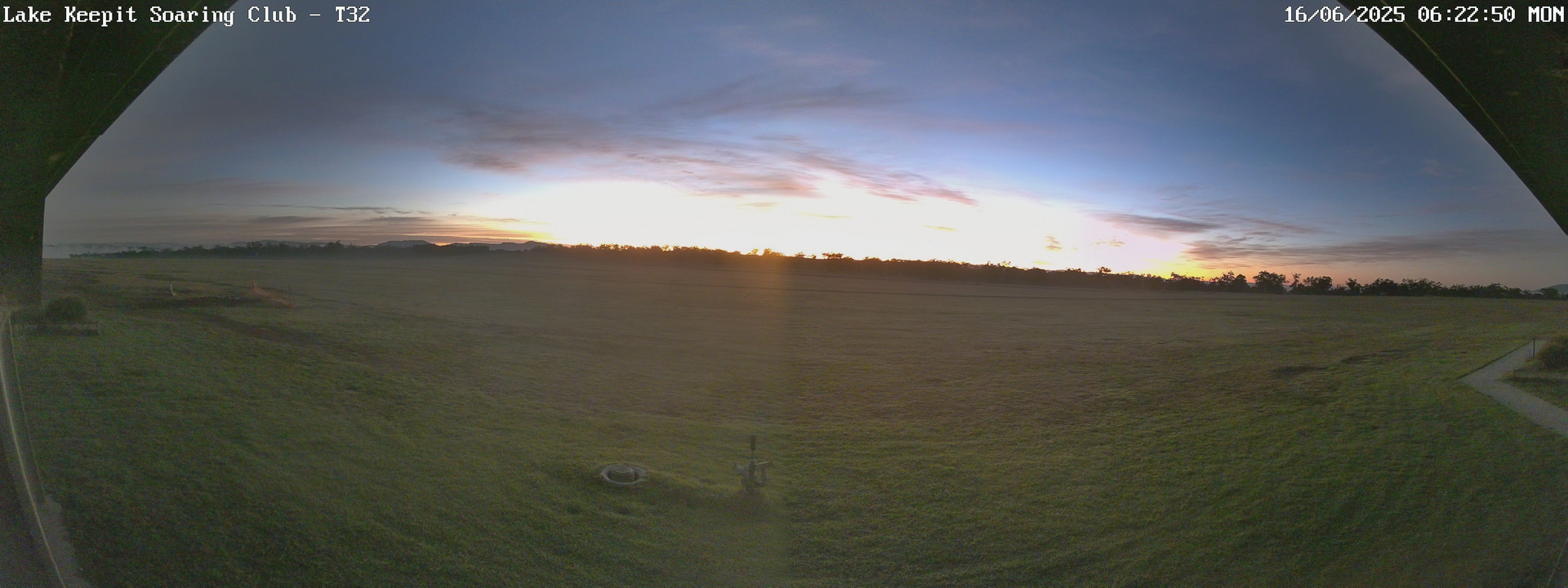 time-lapse frame, Lake Keepit Soaring Club T32 webcam
