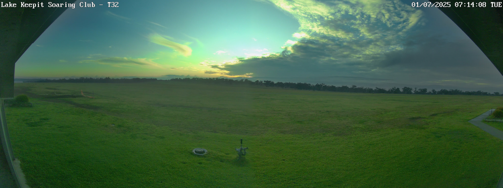 time-lapse frame, Lake Keepit Soaring Club T32 webcam