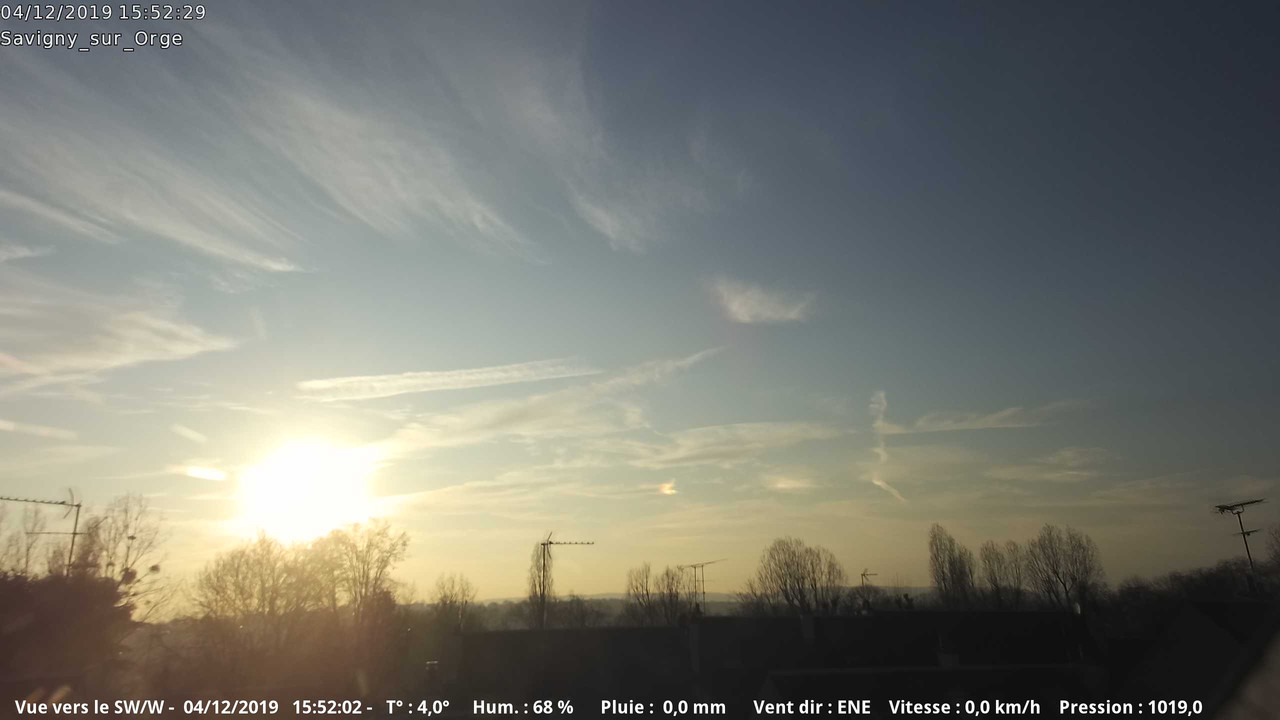 time-lapse frame, Sunset 4 déc 19 webcam