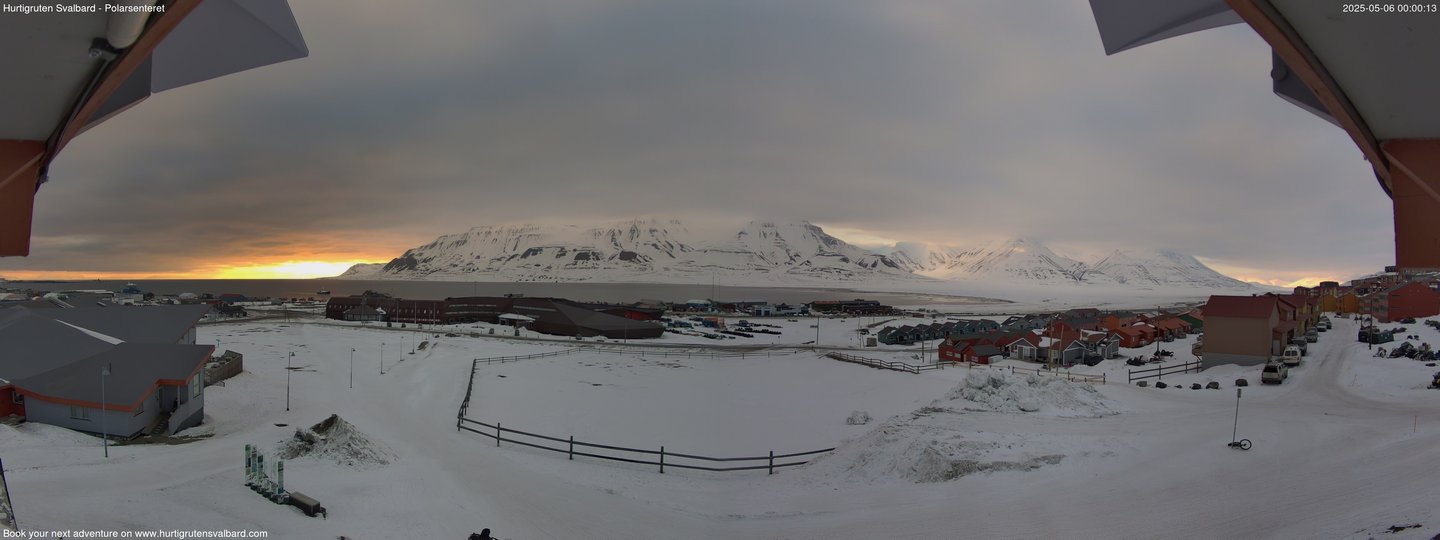 time-lapse frame, Hurtigruten Svalbard - Hiorthfjellet webcam
