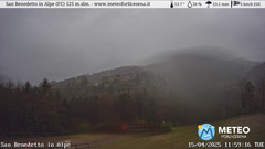 view from San Benedetto in Alpe on 2025-04-15