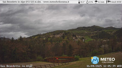 view from San Benedetto in Alpe on 2025-04-16