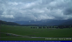 view from Pian Cansiglio - Casera Le Rotte on 2025-04-27
